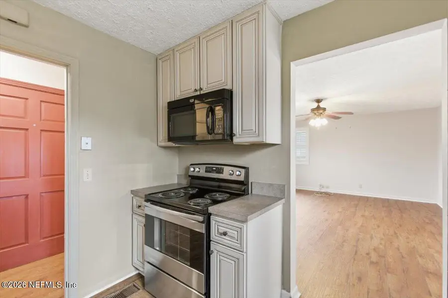 7316 Greenway Drive, Jacksonville, FL 32244 - #3