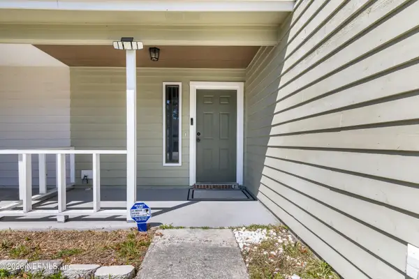 11690 Tanager Drive, Jacksonville, FL 32225