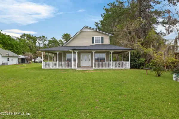 209 Beach Drive, Florahome, FL 32140