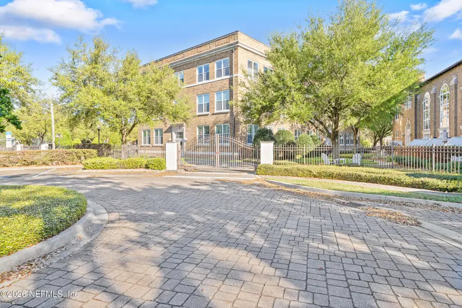 2525 College Street #2304, Jacksonville, FL 32204 - #2