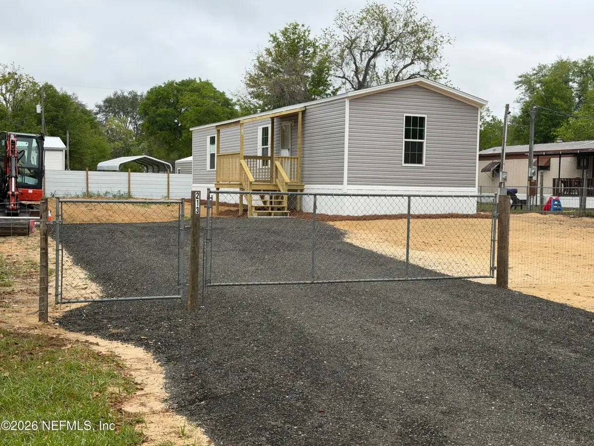 213 Milton Avenue, Interlachen, FL 32148 - #1