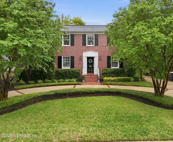 1375 Morvenwood Road, Jacksonville, FL 32207