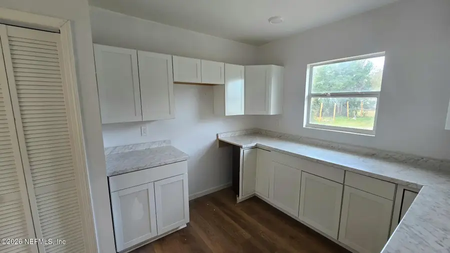 3736 Pine View Circle, Jacksonville, FL 32207 - #2