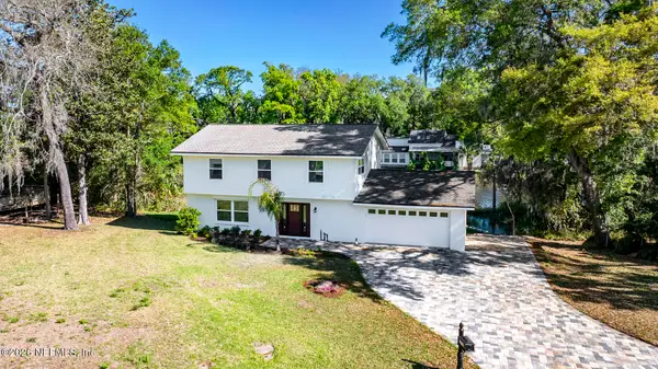 1811 Twelve Oaks N Lane, Neptune Beach, FL 32266