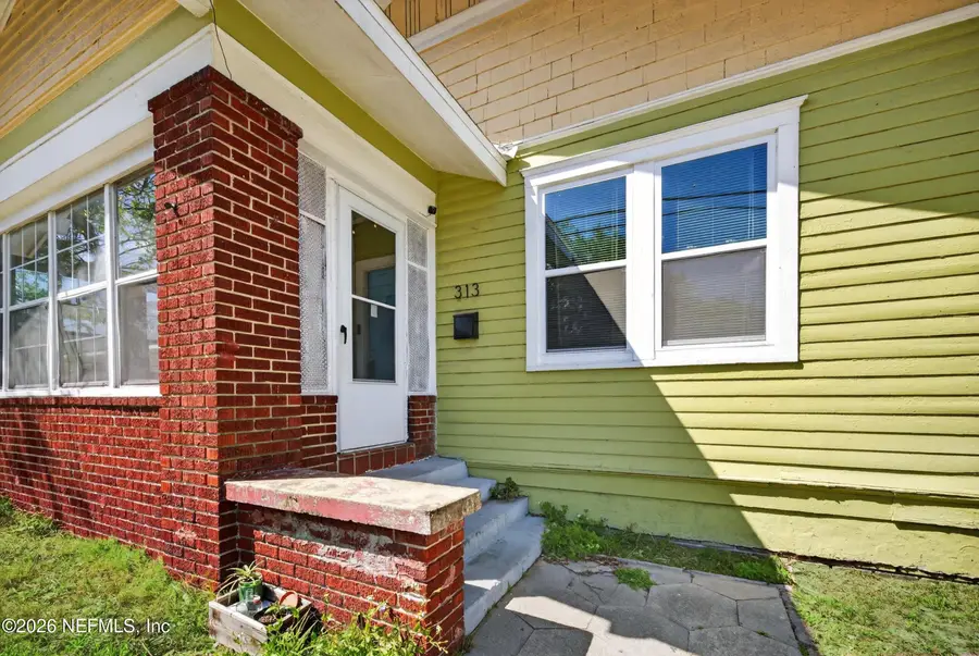 313 W 18th Street, Jacksonville, FL 32206 - #2