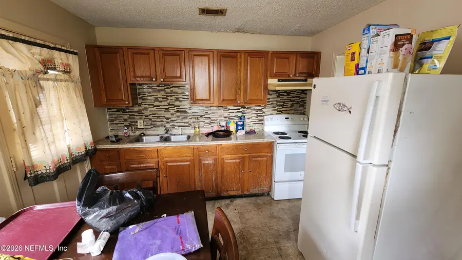 1003 Dixon Street, Jacksonville, FL 32254 - #3