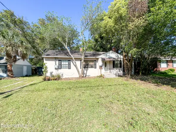 4242 Pinewood Avenue, Jacksonville, FL 32207