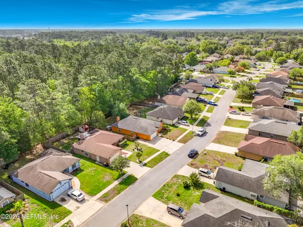 7535 Ginger Tea W Trail, Jacksonville, FL 32244