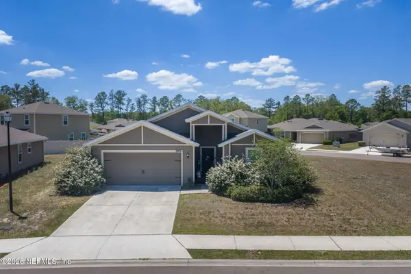 5979 Crosby Lake E Way, Macclenny, FL 32063