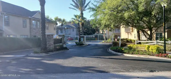 7261 Deerfoot Point Circle #14-1, Jacksonville, FL 32256