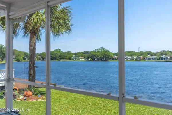 3925 Arbor Lake W Drive, Jacksonville, FL 32225