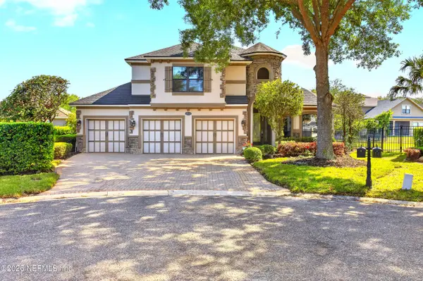 13124 Highland Glen E Way, Jacksonville, FL 32224