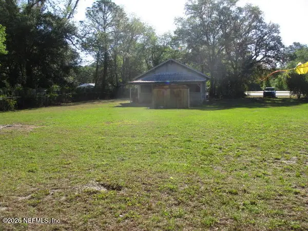 9742 Highway 301, Hampton, FL 32044