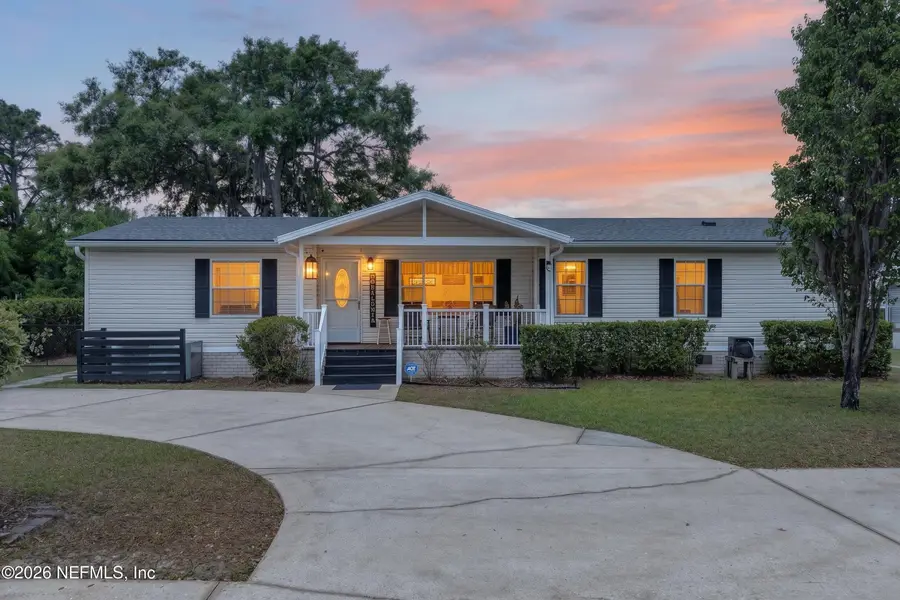 141 Kitty Avenue, Interlachen, FL 32148 - #2
