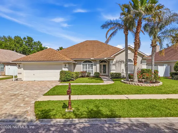 2501 Cedar Trace W Drive, Jacksonville, FL 32246