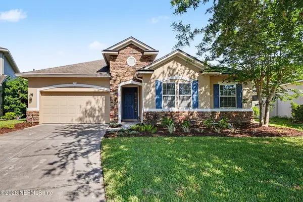 4591 Silverthorn Drive, Jacksonville, FL 32258