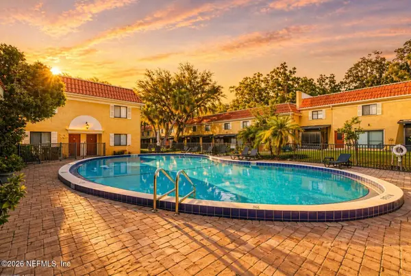 5811 Atlantic Boulevard #215, Jacksonville, FL 32207