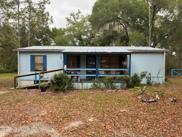 112 Woodland Lane, Hawthorne, FL 32640