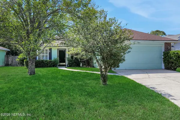 2010 Las Brisas W Way, Jacksonville, FL 32224