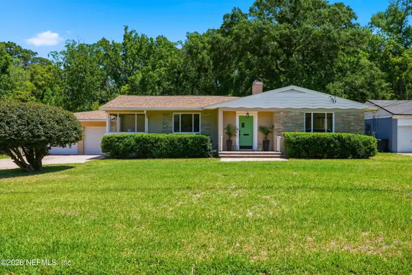 4239 Peachtree E Circle, Jacksonville, FL 32207