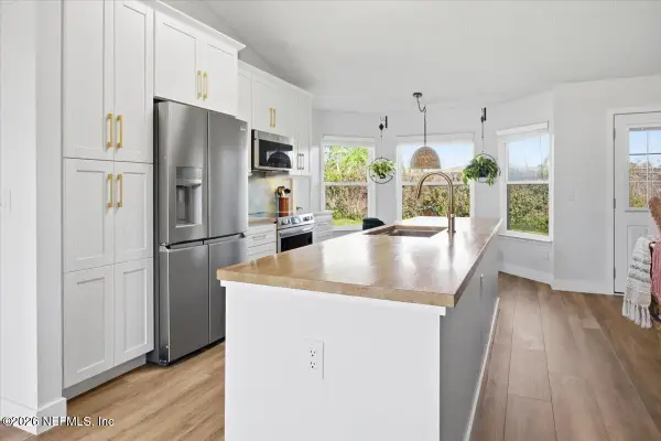 423 Baybrook Drive, Fleming Island, FL 32003