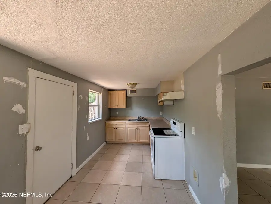 7940 Eaton Avenue, Jacksonville, FL 32211 - #2