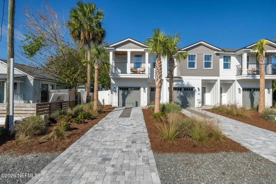 925 2nd S Avenue, Jacksonville Beach, FL 32250 - #2