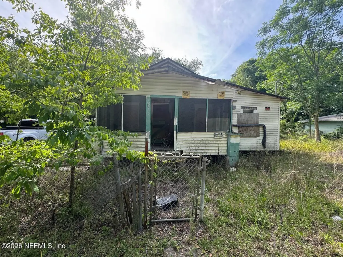111 Cedar Avenue, Palatka, FL 32177 - #1