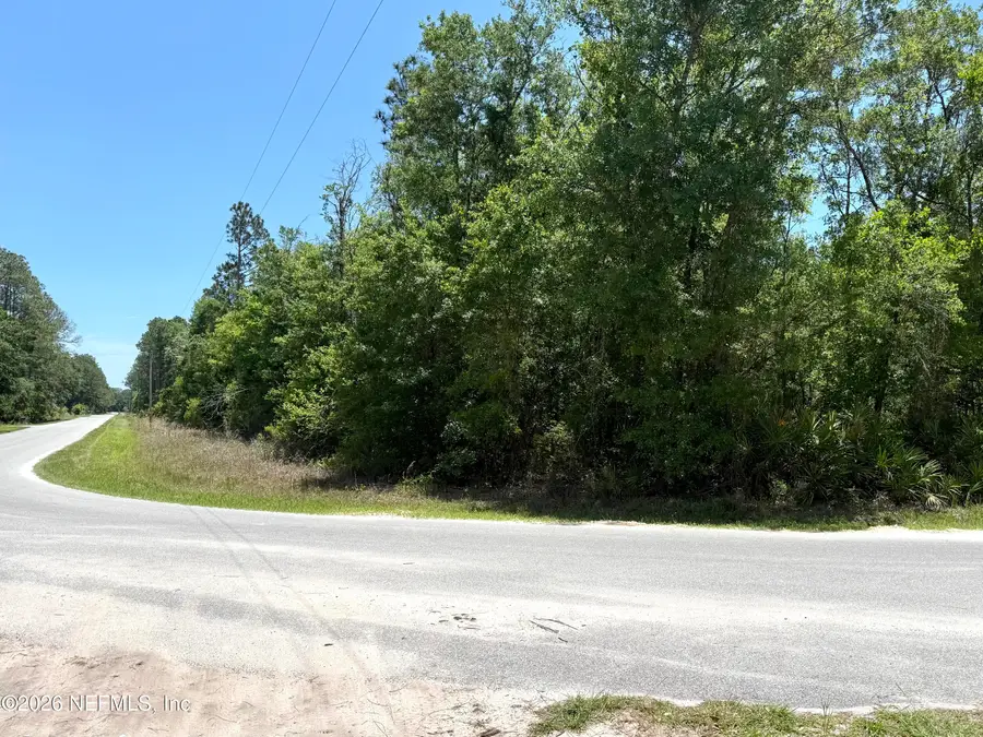 153 West Harbor Drive, Palatka, FL 32177 - #2