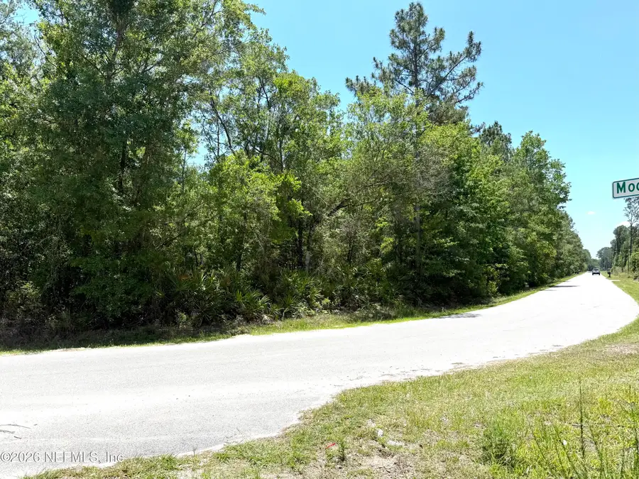 153 West Harbor Drive, Palatka, FL 32177 - #3