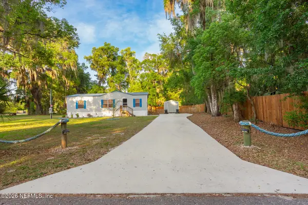 300 7th Avenue, Welaka, FL 32193