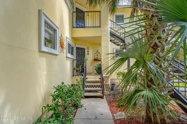 1800 The Greens Way #501, Jacksonville Beach, FL 32250