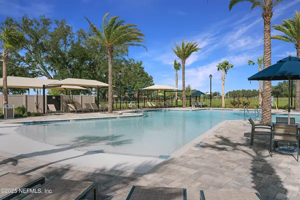 2664 Field Daisy Lane, Green Cove Springs, FL 32043