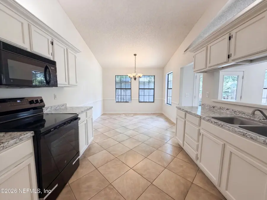 3160 Bridgeview Drive, Jacksonville, FL 32216 - #2