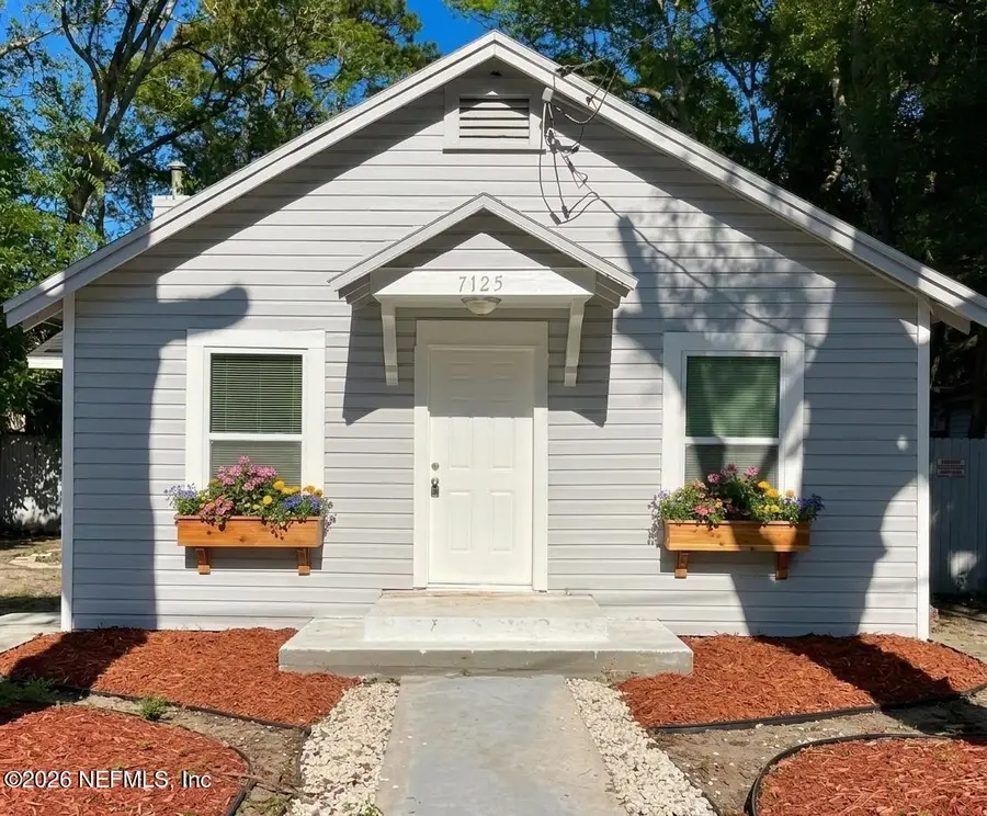 7125 Bloxham Avenue, Jacksonville, FL 32208 - #2