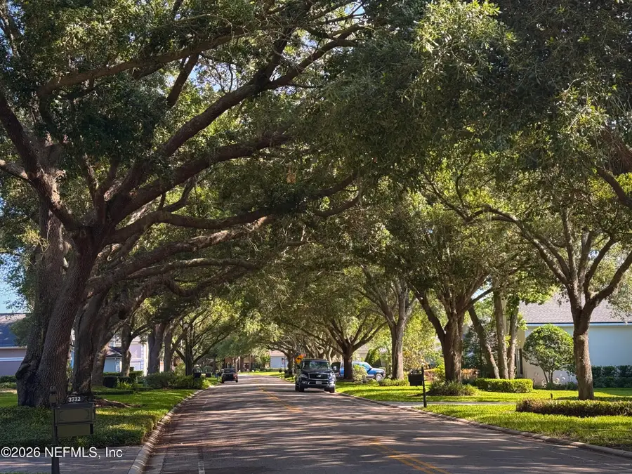 3740 Wexford Hollow E Road, Jacksonville, FL 32224 - #2