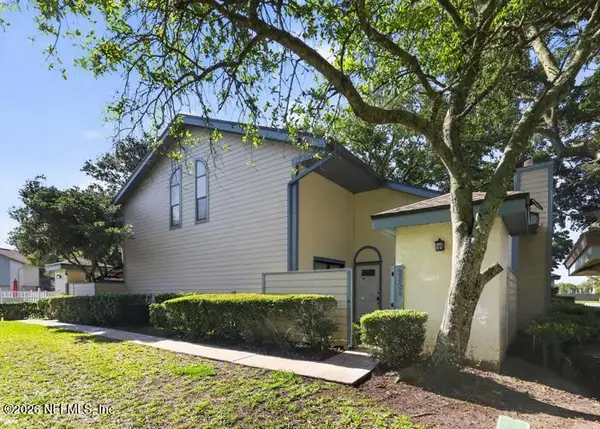 1101 W Defender Court #1101, Jacksonville, FL 32233