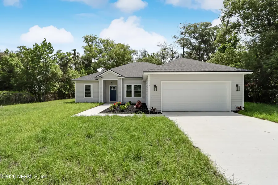 223 S 7th Street, Macclenny, FL 32063 - #2