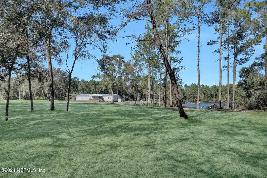141 Woods Road, San Mateo, FL 32187 - #3