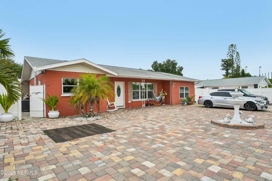 4310 82nd W Street, Bradenton, FL 34209 - #2
