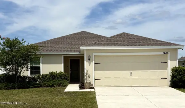 8656 Newnan Lake Drive, Macclenny, FL 32063
