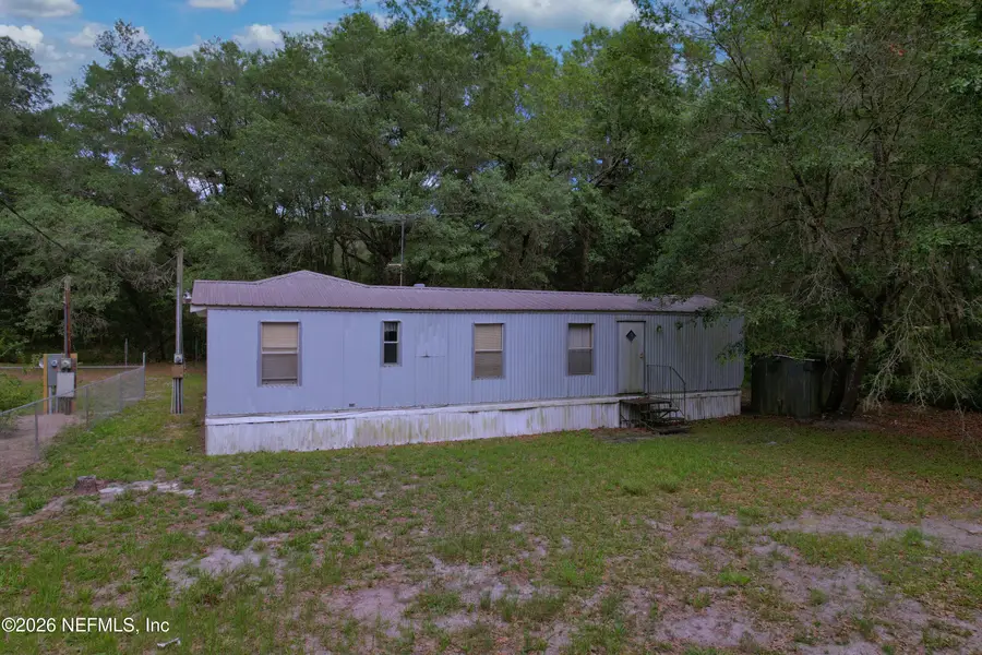 104 Helen Avenue, Interlachen, FL 32148 - #2