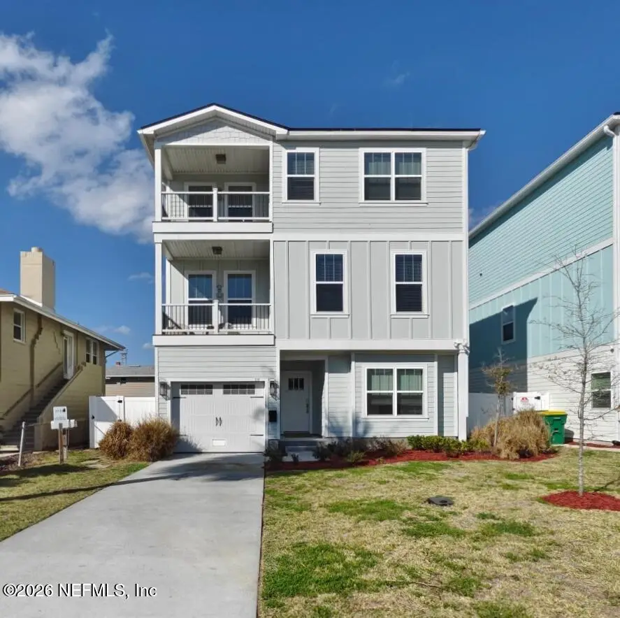 215-217 N 12th Avenue, Jacksonville Beach, FL 32250 - #1