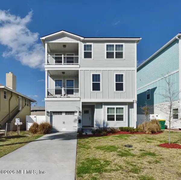 215-217 N 12th Avenue, Jacksonville Beach, FL 32250