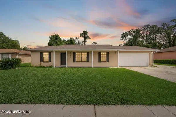 1235 Squirrel N Lane, Jacksonville, FL 32218
