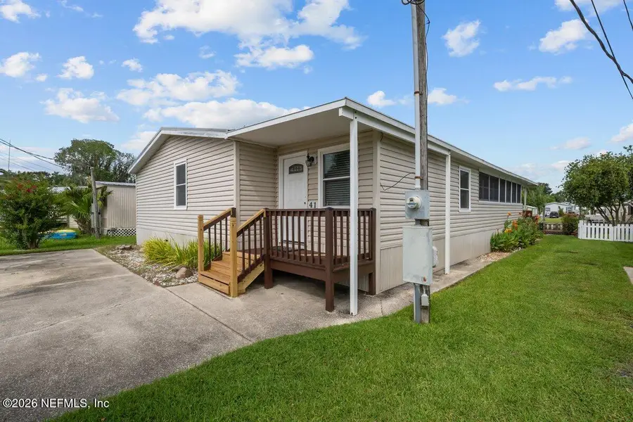 41 Scott Street, Welaka, FL 32193 - #2