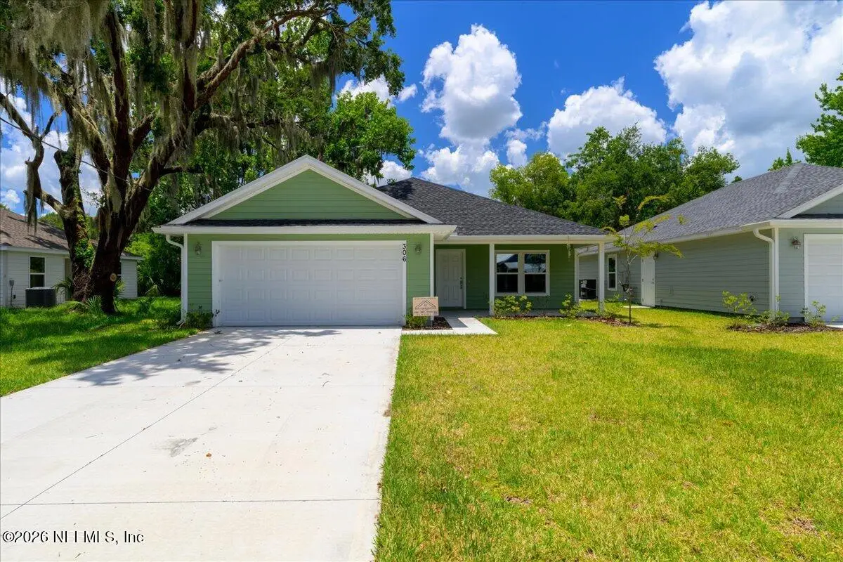 306 S 14th Street, Palatka, FL 32177 - #1