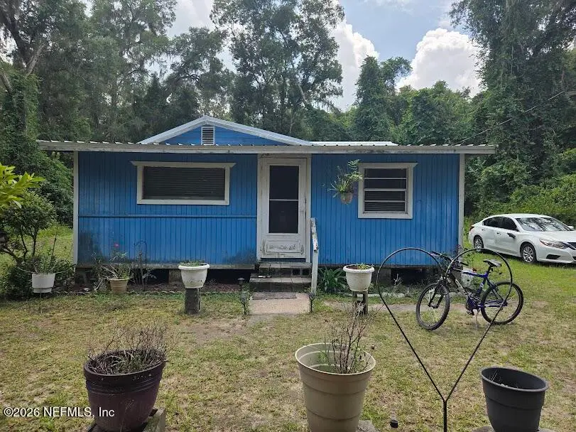 303 E Kansas Street, Florahome, FL 32140 - #1