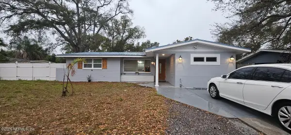 10468 108th N Street, Largo, FL 33778