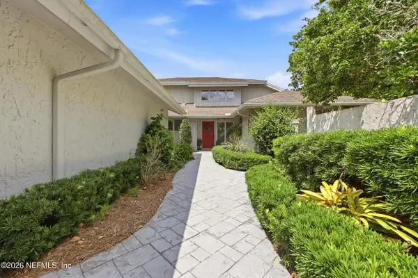 74 Village Walk Lane, Ponte Vedra Beach, FL 32082